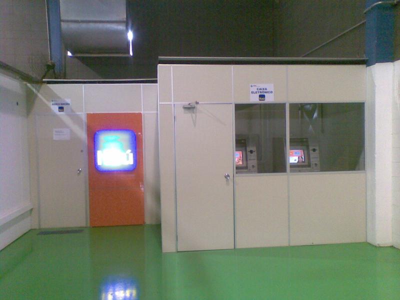 Empresa especializada em pintura de pisos
